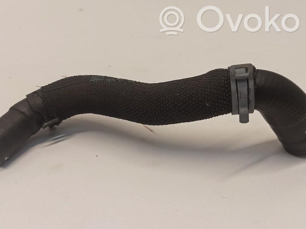 Cupra Formentor Engine coolant pipe/hose 