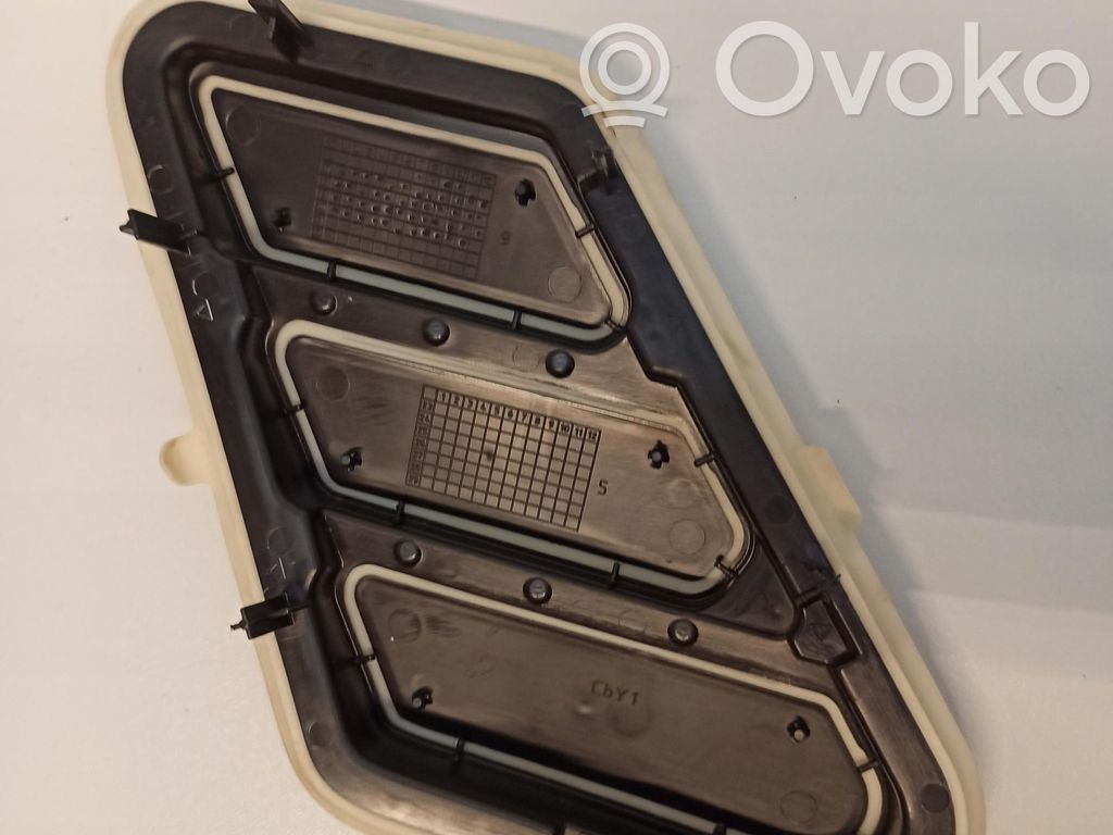 Citroen Berlingo Dashboard side air vent grill/cover trim 