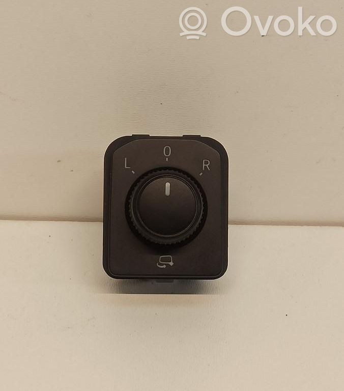 Seat Arona Interruptor de luz antiniebla 