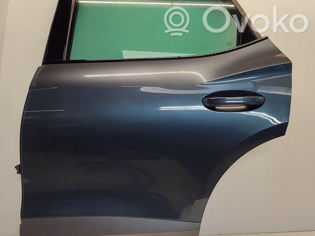 Puerta trasera   5FF833051A,5FF833051A