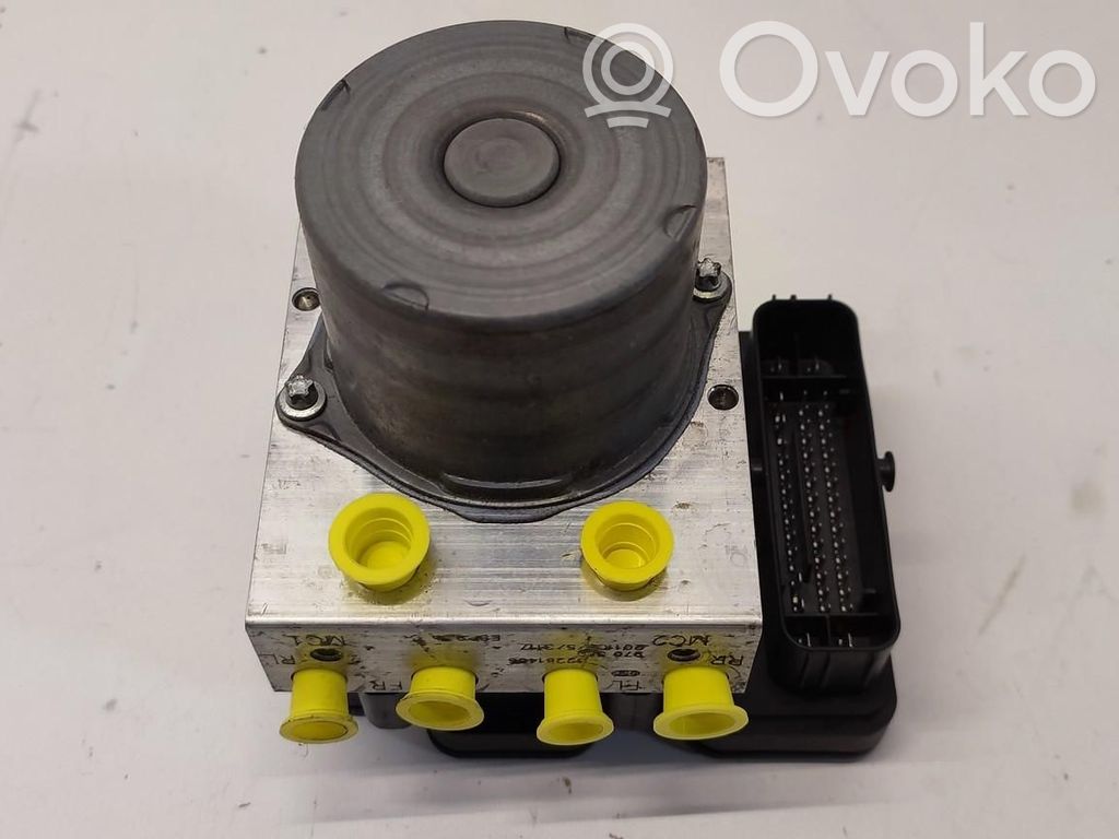 Volvo XC40 ABS bloks 