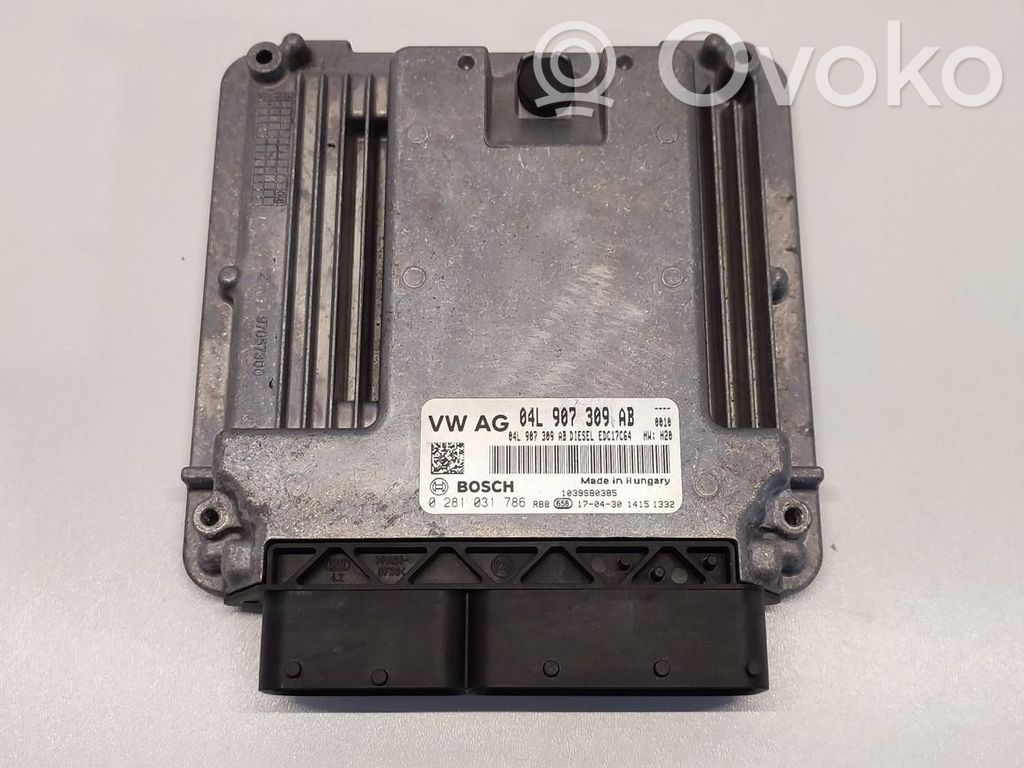 Audi Q3 8U Engine control unit/module ECU 