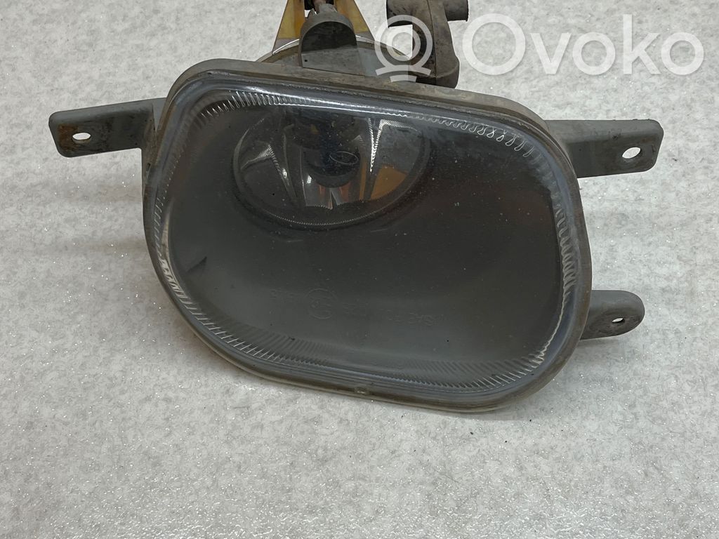 Volvo XC90 Miglas lukturis priekšā 