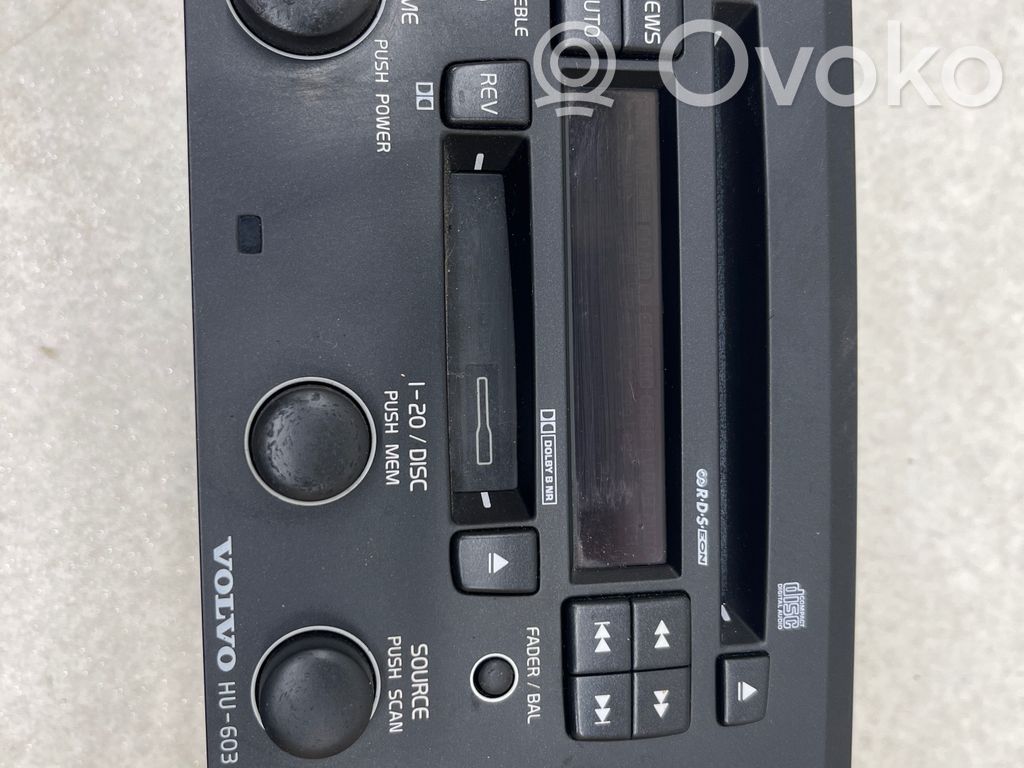 Volvo V70 Radio / CD-Player / DVD-Player / Navigation 