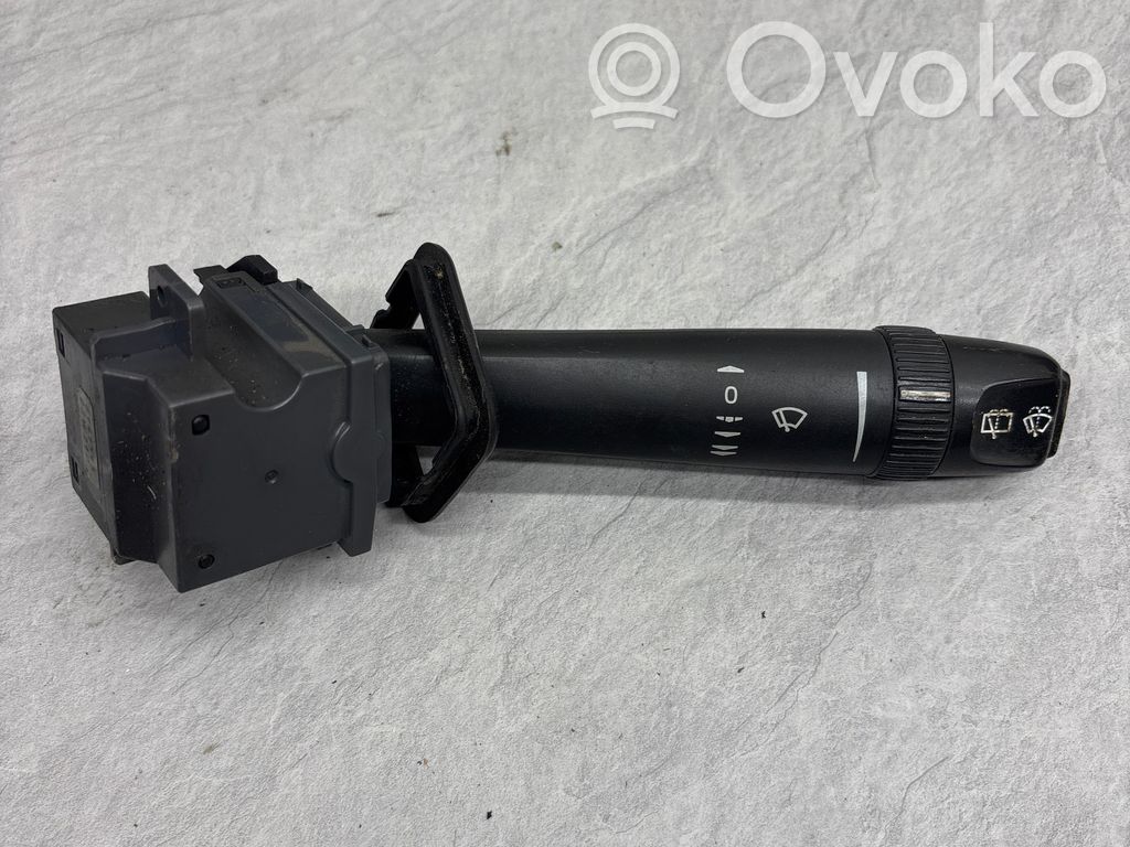 Volvo XC90 Wiper control stalk 