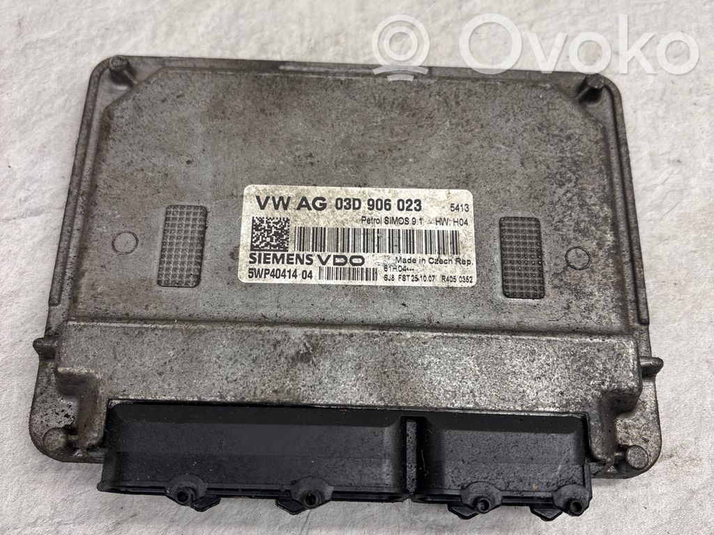 Volkswagen Polo IV 9N3 Sterownik / Moduł ECU 