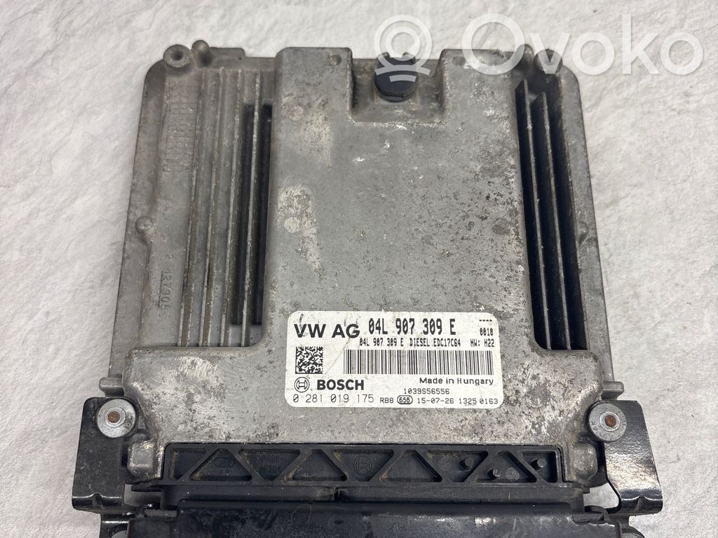 Skoda Rapid (NH) Engine control unit/module 