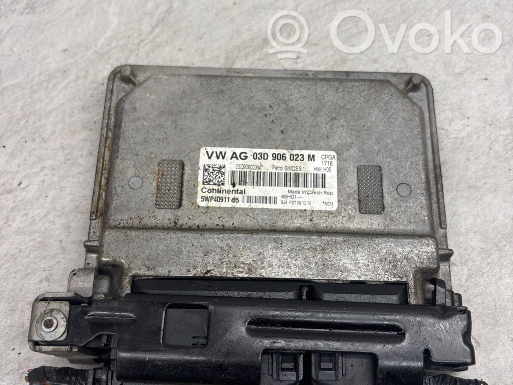 Skoda Fabia Mk1 (6Y) Engine control unit/module 