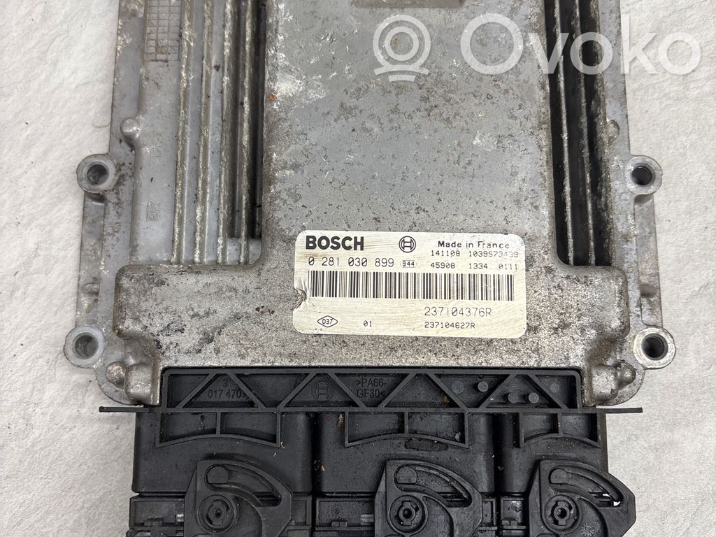 Renault Clio III Engine control unit/module 