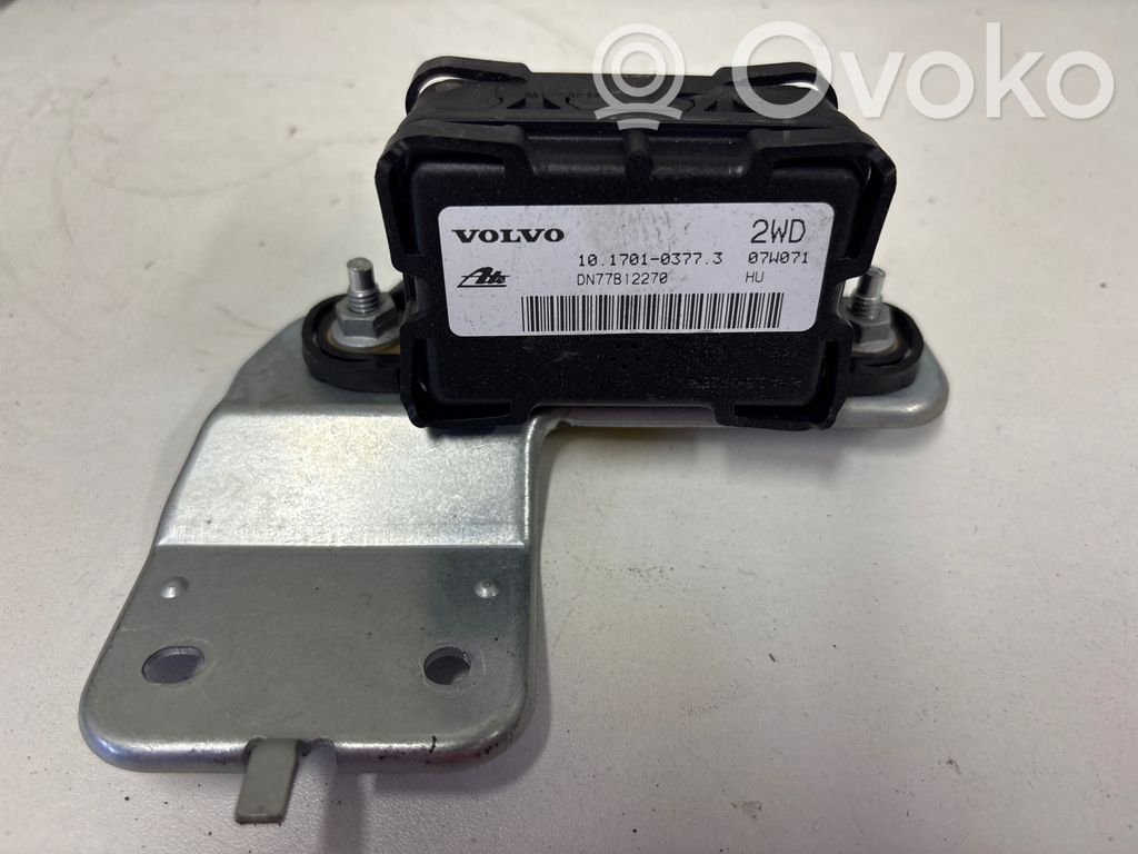 Volvo S60 Vakaajan pitkittäiskiihtyvyystunnistin (ESP) 