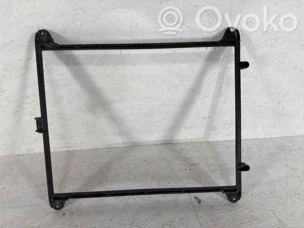 Porsche 911 996 Fixation de radiateur 
