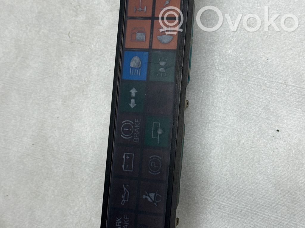 Land Rover Defender Spidometrs (instrumentu panelī) 