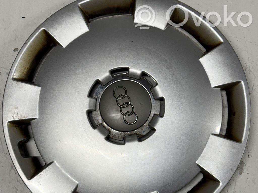 Audi A4 S4 B7 8E 8H R16-pölykapseli 