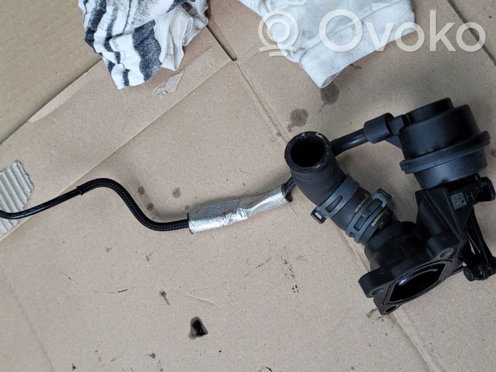 Other engine bay part   059121737