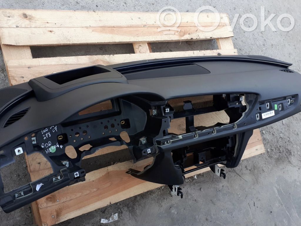 Audi A6 S6 C7 4G Panelis 