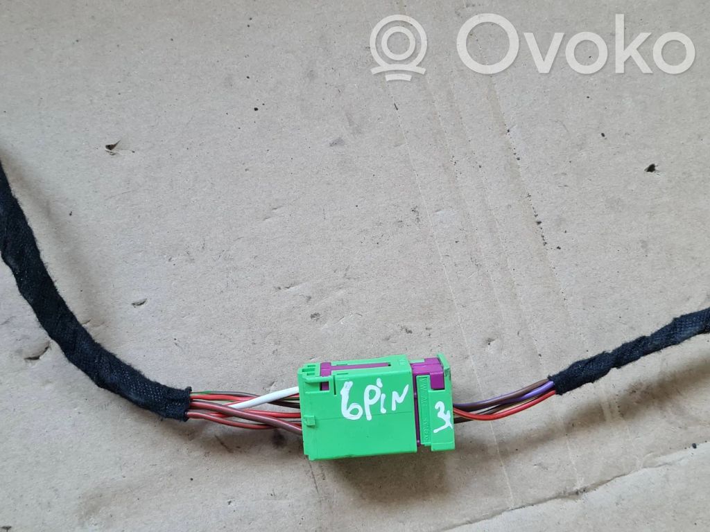 Otros cableados   4F0972575F