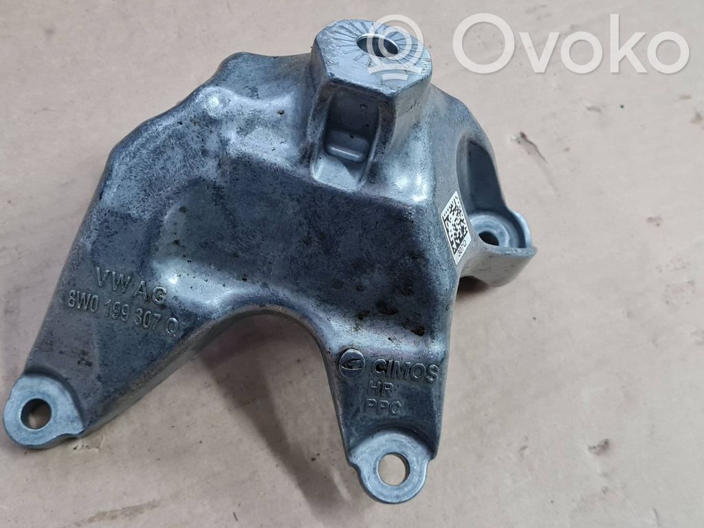 Audi Q5 SQ5 FY Engine mounting bracket 