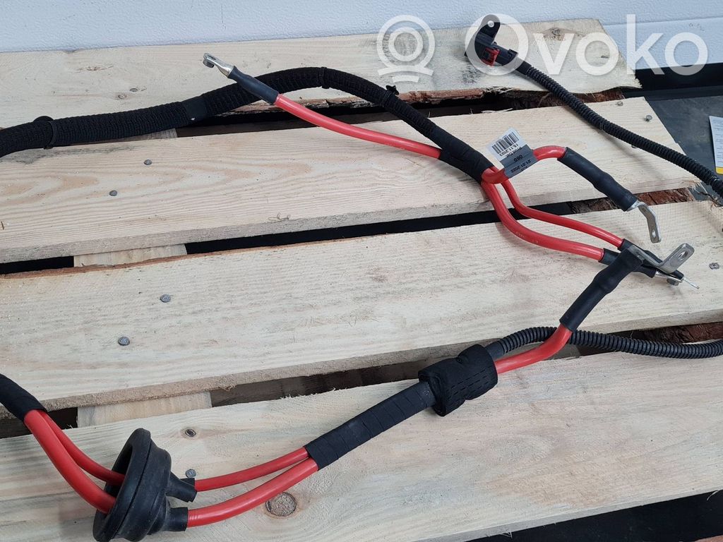 Audi RS Q8 Cable positivo (batería) 