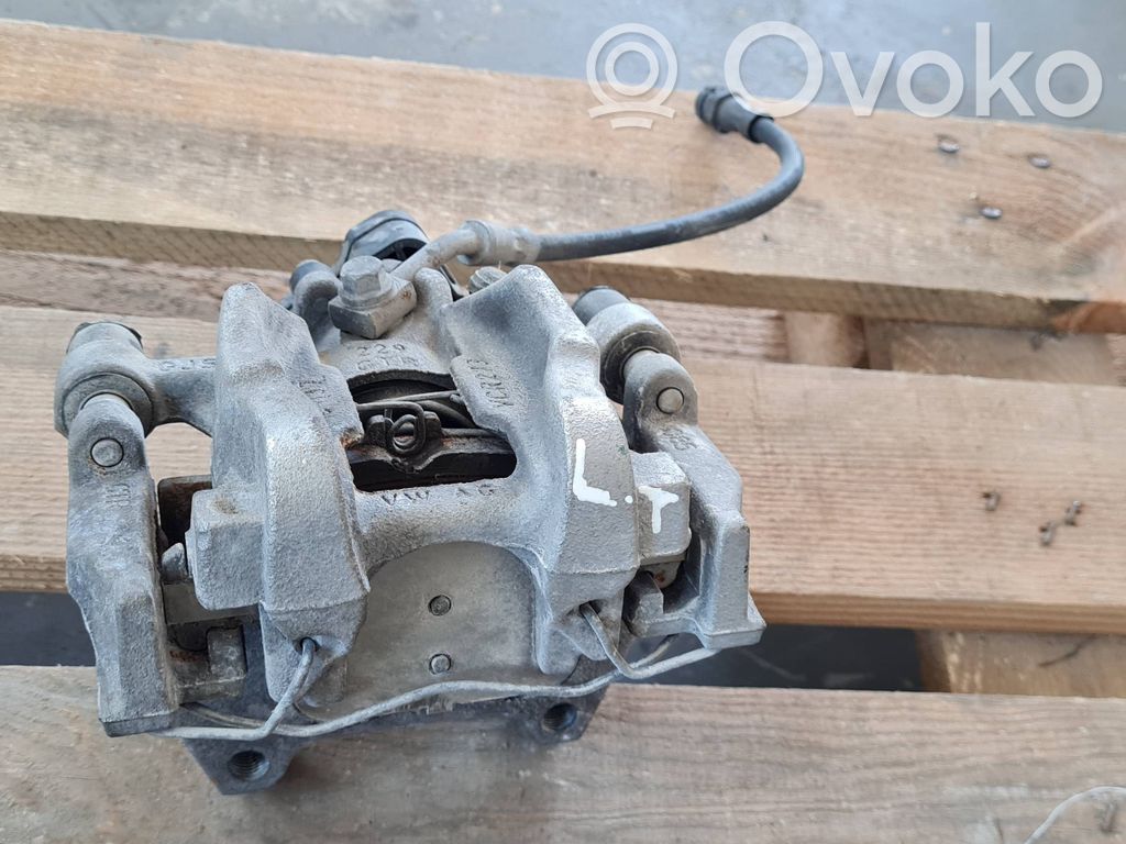 Audi Q3 F3 Pinza del freno posteriore 