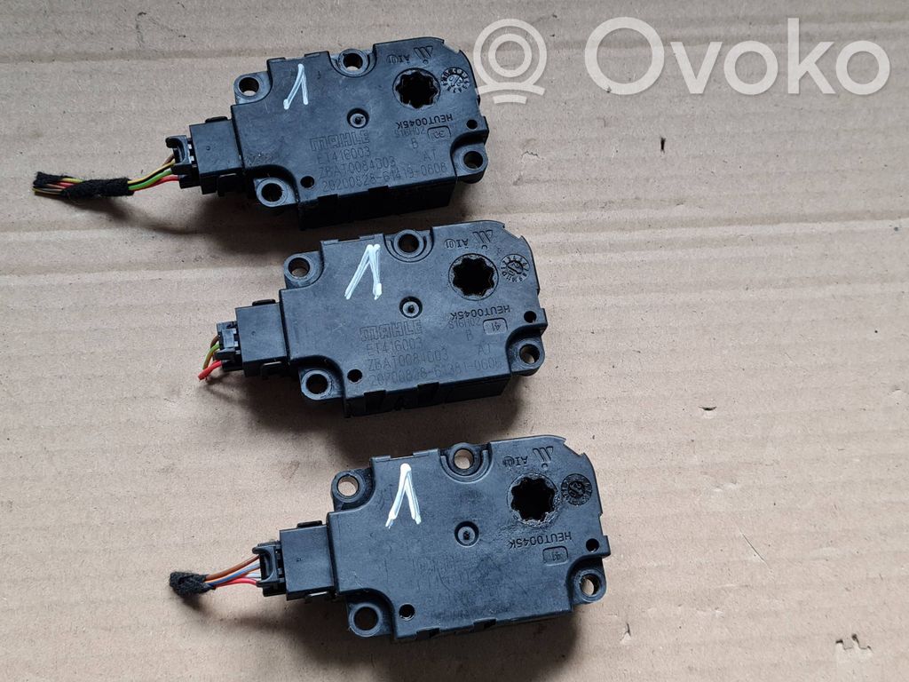 Audi RS5 Moteur / actionneur de volet de climatisation 