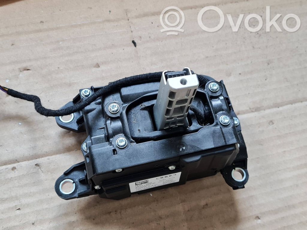 Audi RS Q8 Gear shifter/selector 