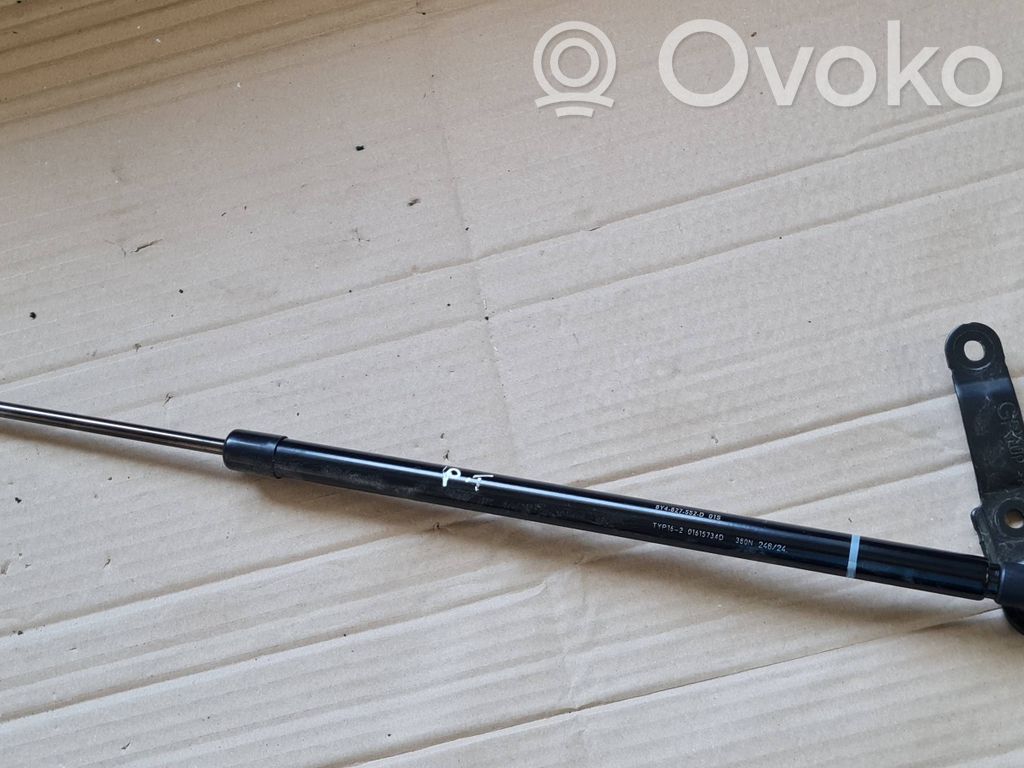 Audi A3 8Y Tailgate strut 