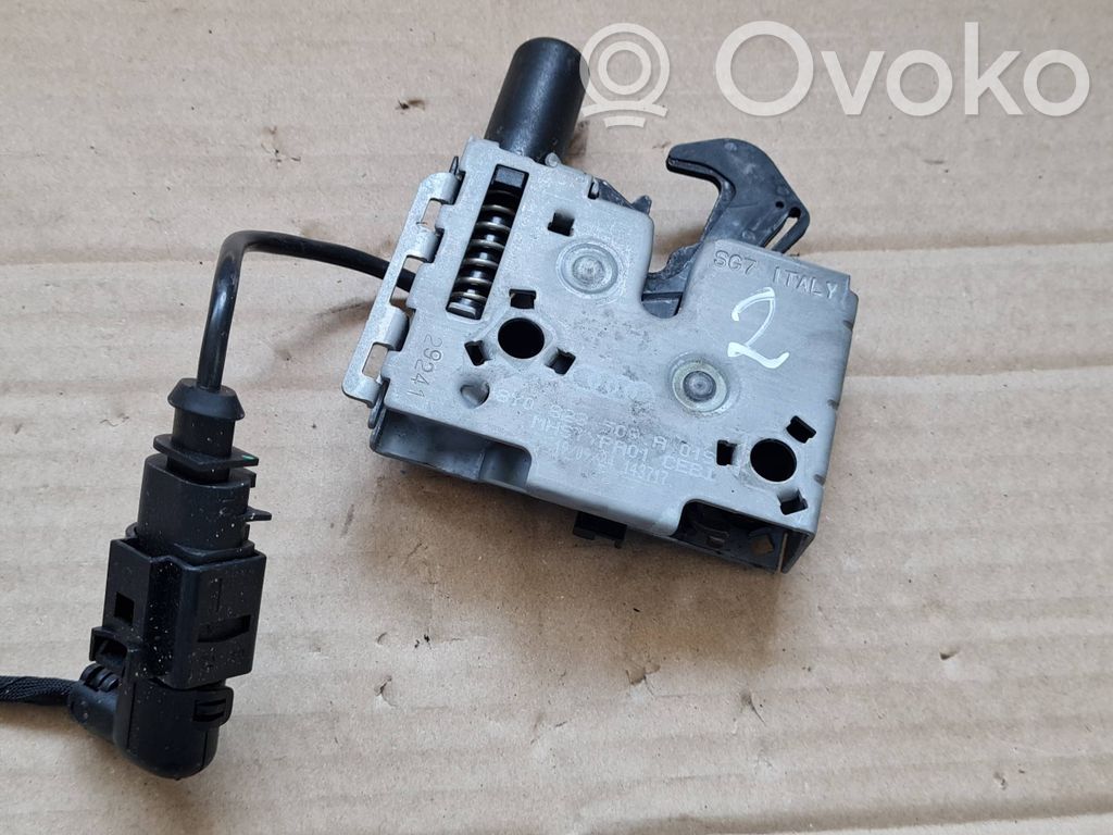 Audi A3 8Y Spyna variklio dangčio 