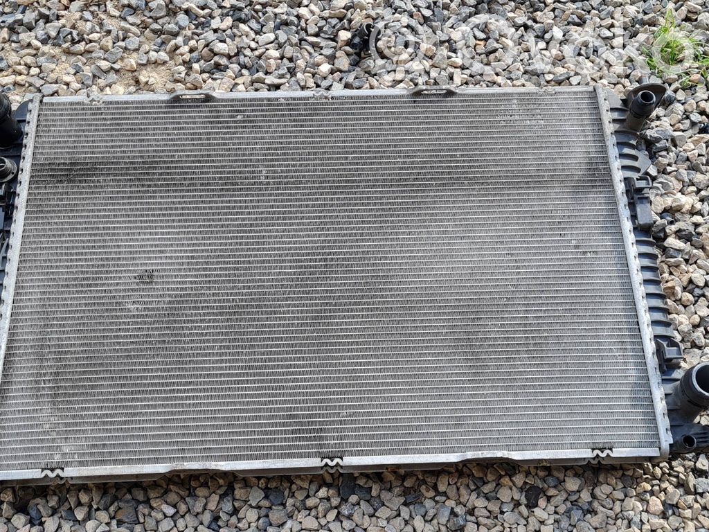 Audi A4 S4 B8 8K Coolant radiator 
