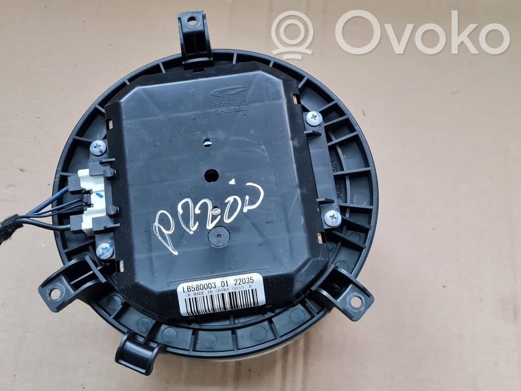 Chrysler Pacifica Mazā radiatora ventilators 