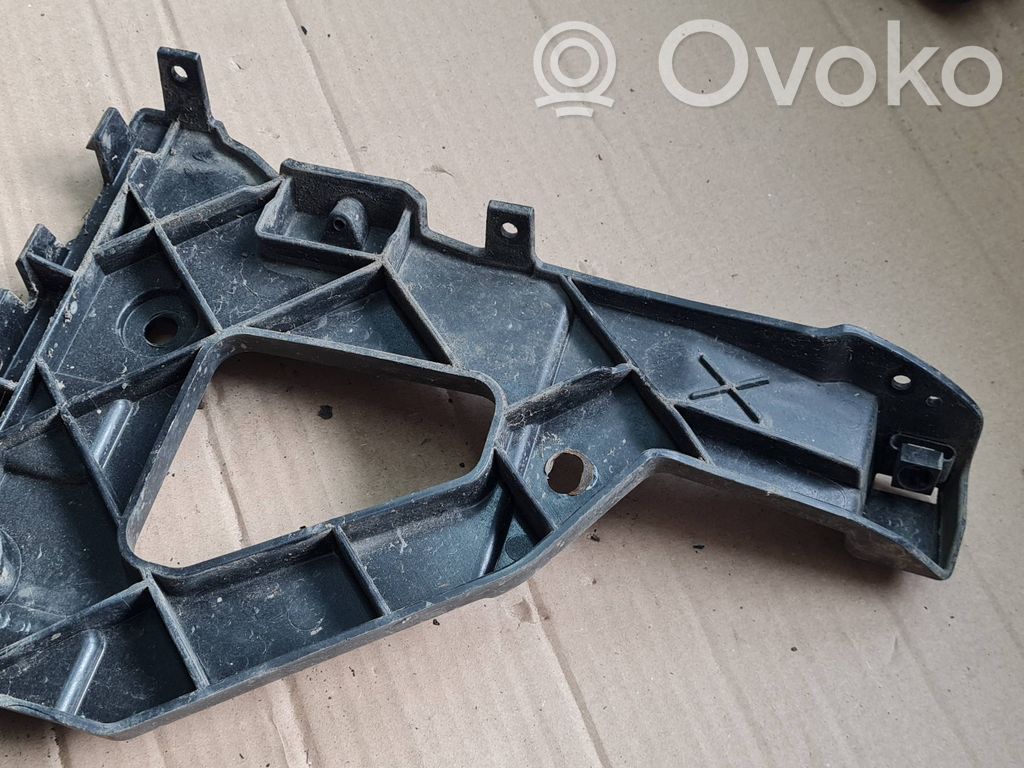 Audi A6 Allroad C6 Front bumper mounting bracket 