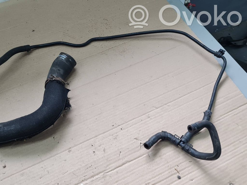 Audi A6 Allroad C6 Engine coolant pipe/hose 