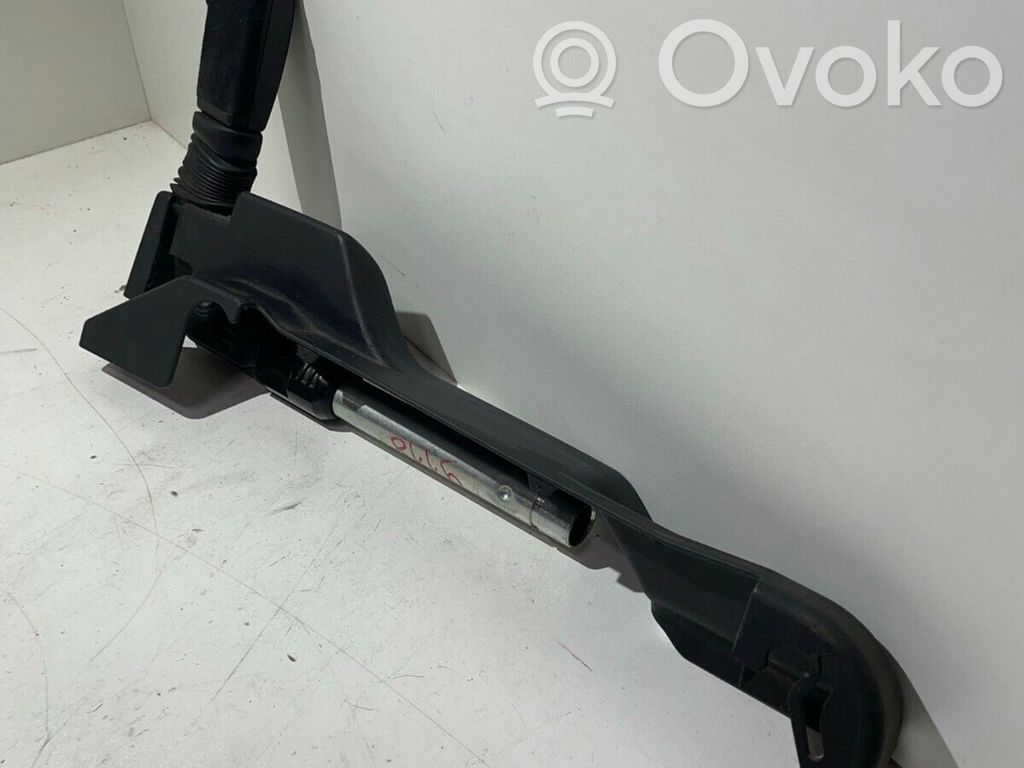 BMW 5 E60 E61 Cinturón delantero 