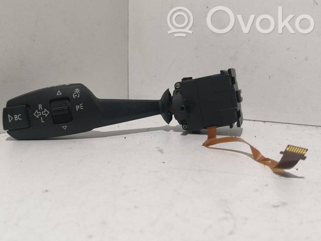 BMW 1 E81 E87 Indicator stalk 