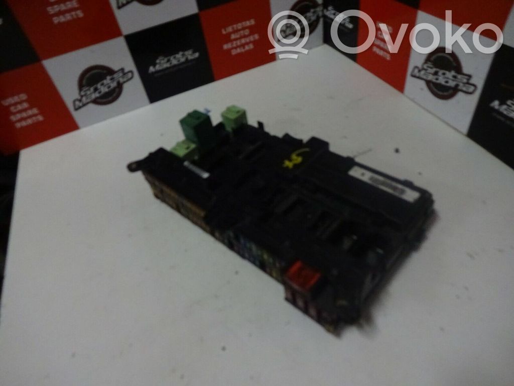 BMW X5 E53 Fuse module 