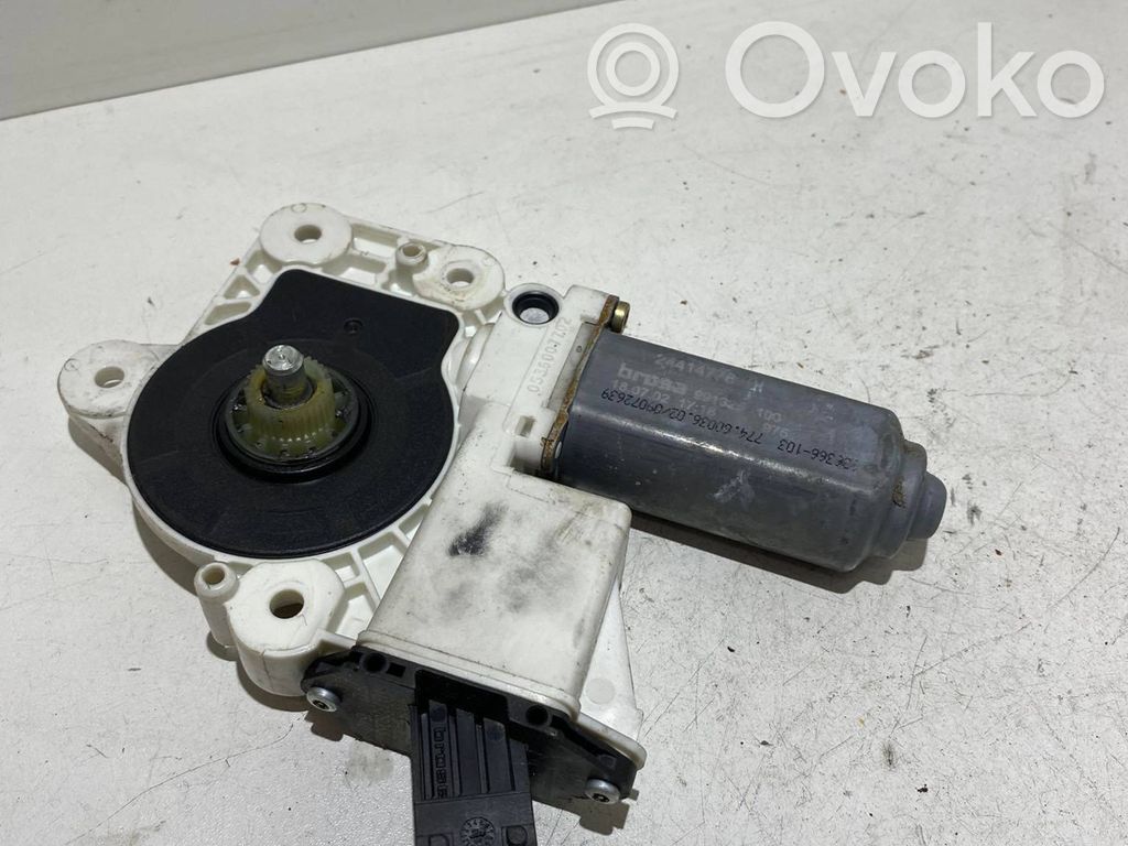 Opel Vectra C Silniczek podnoszenia szyby drzwi tylnych 
