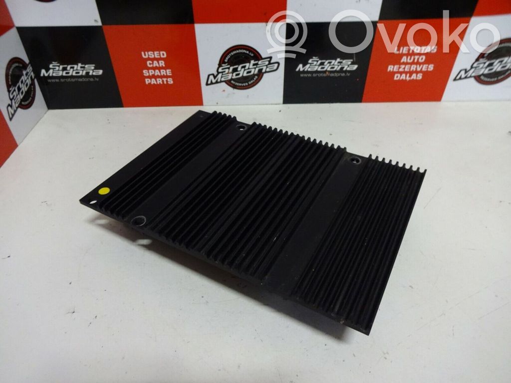 Volvo XC90 Sound amplifier 