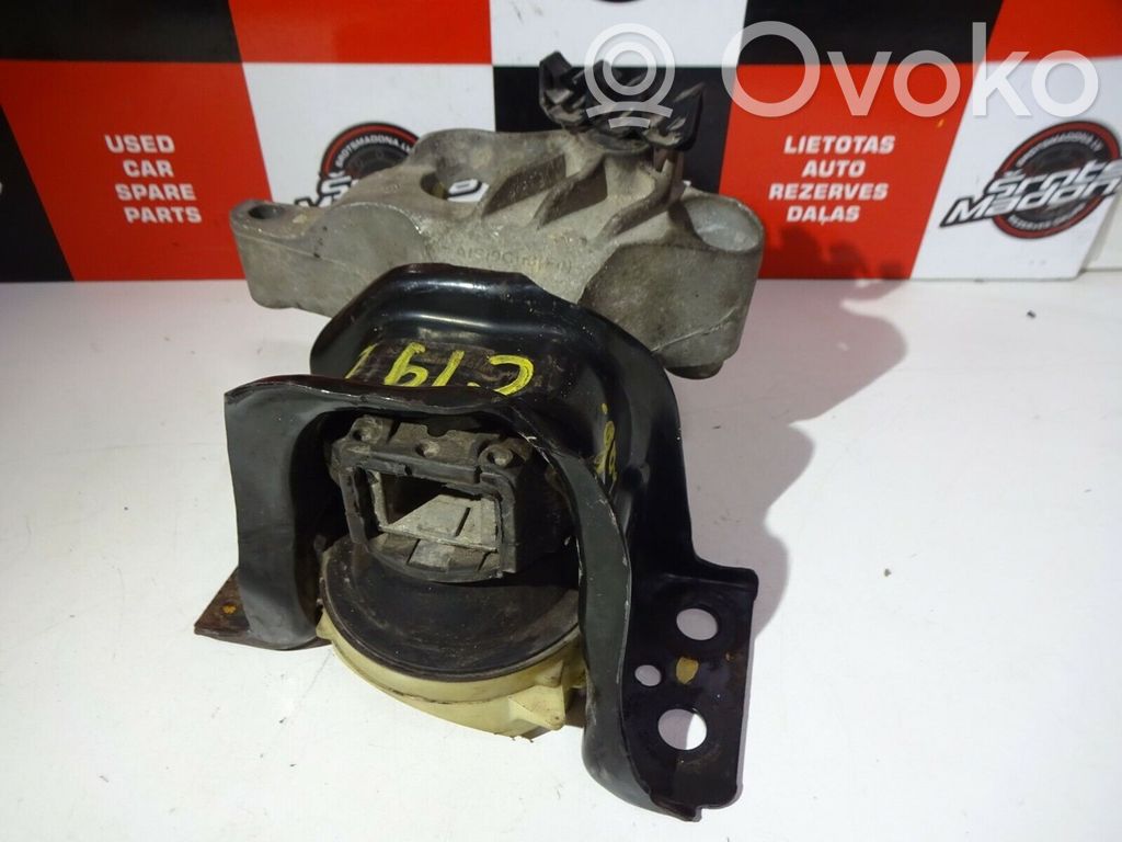 Dacia Dokker Engine mount bracket 