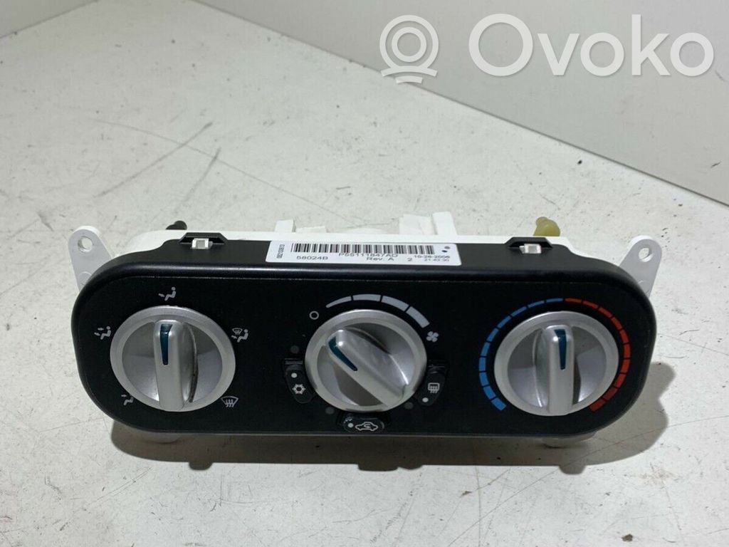Dodge Caliber Climate control unit 