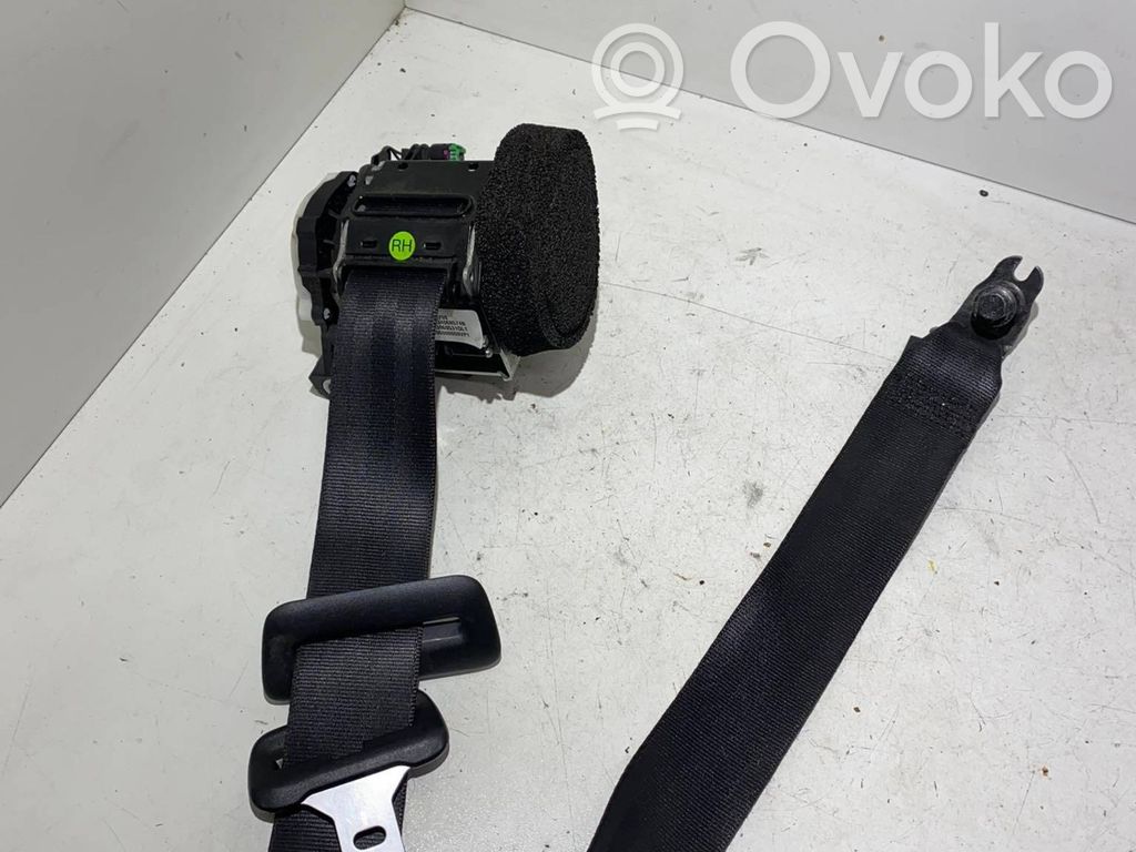 Volvo S60 Cinturón trasero 