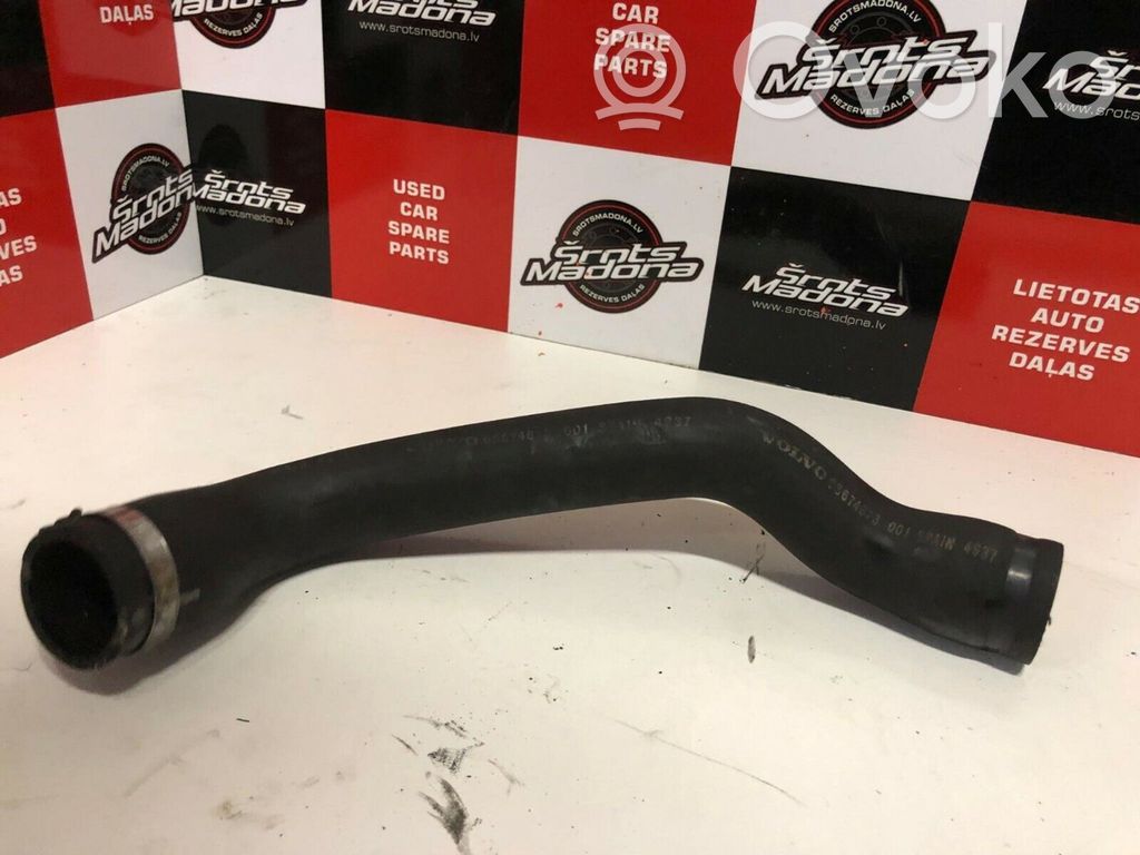 Volvo XC90 Engine coolant pipe/hose 