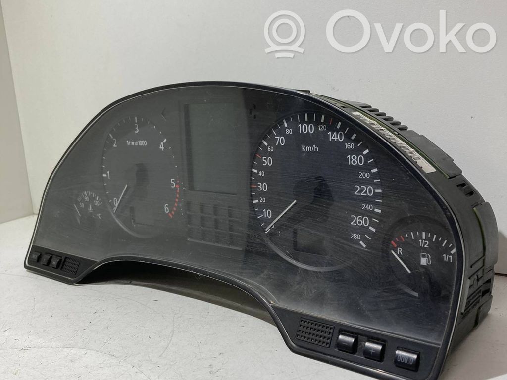 Audi A8 S8 D2 4D Nopeusmittari (mittaristo) 