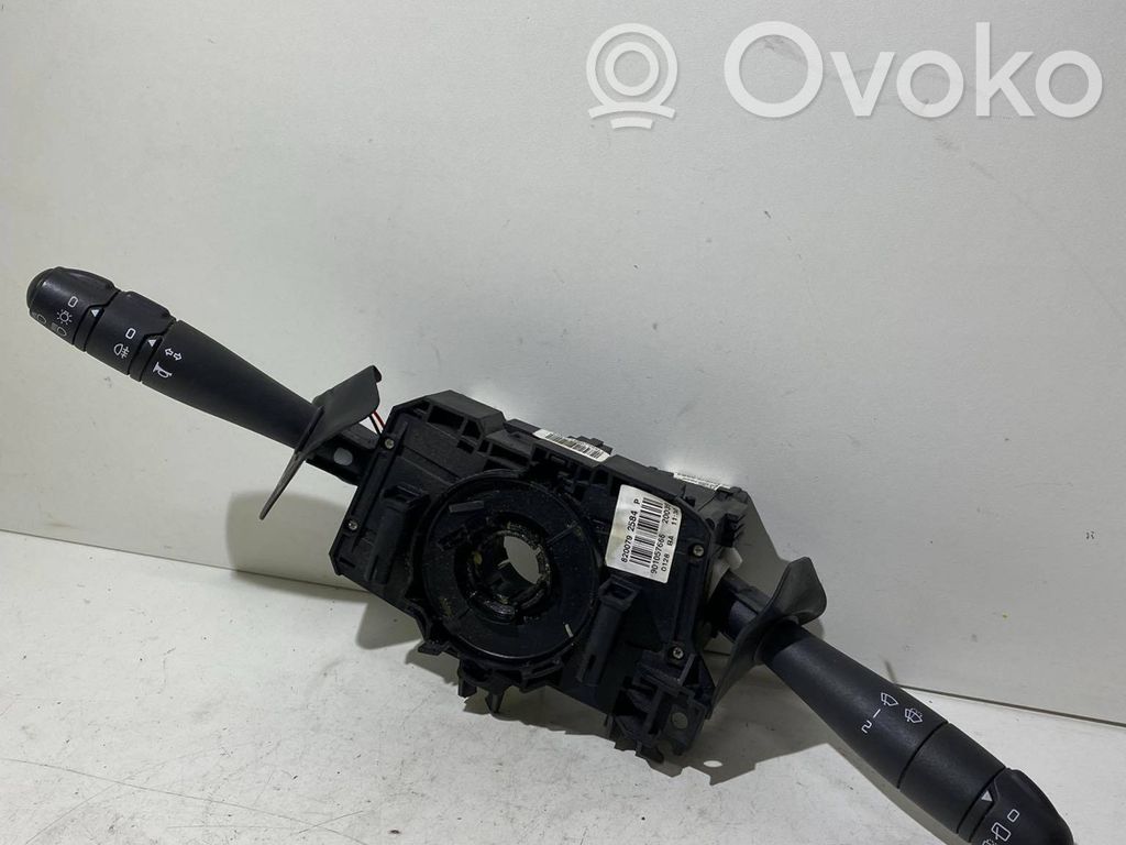 Dacia Sandero Wiper control stalk 