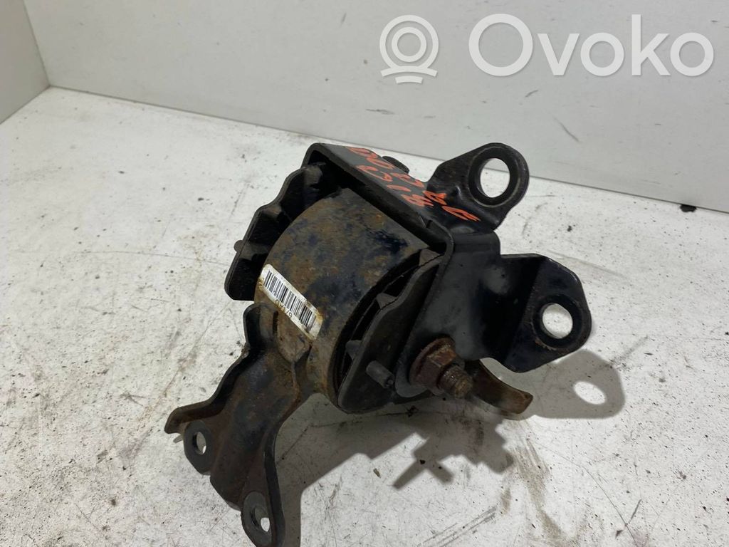 Dodge Caliber Engine mount bracket 