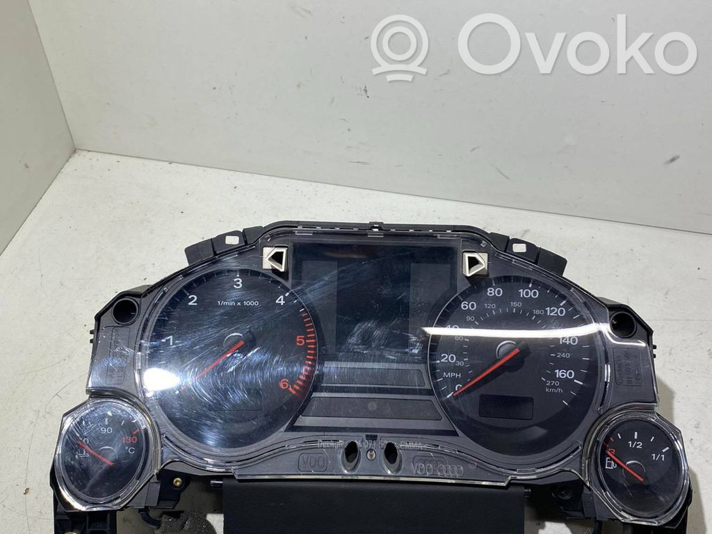 Audi A8 S8 D3 4E Speedometer (instrument cluster) 