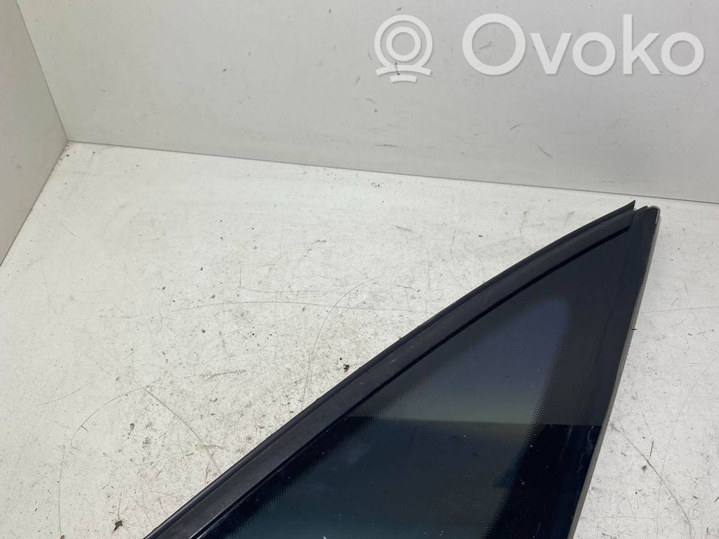 Audi A8 S8 D3 4E Rear vent window glass 