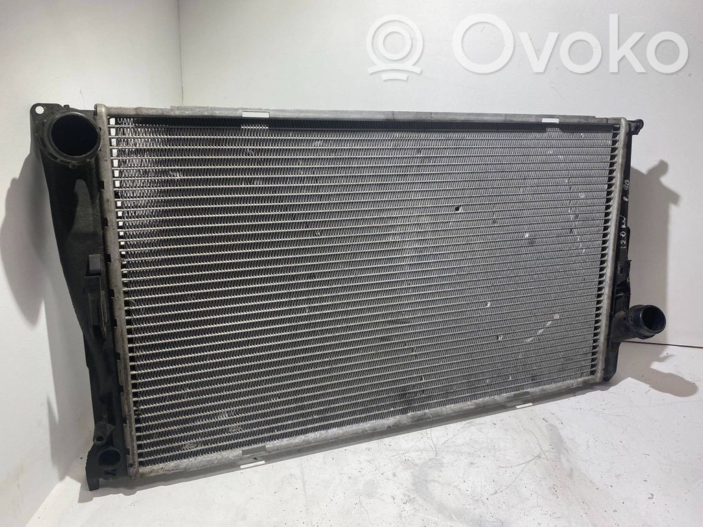 BMW 3 E90 E91 Aušinimo skysčio radiatorius 