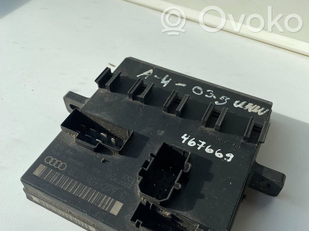 Audi A4 S4 B6 8E 8H Komforto modulis 
