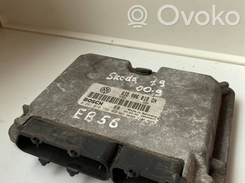 Skoda Octavia Mk1 (1U) Engine control unit/module 