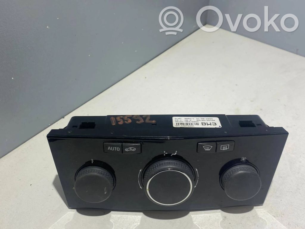Opel Astra H Climate control unit 