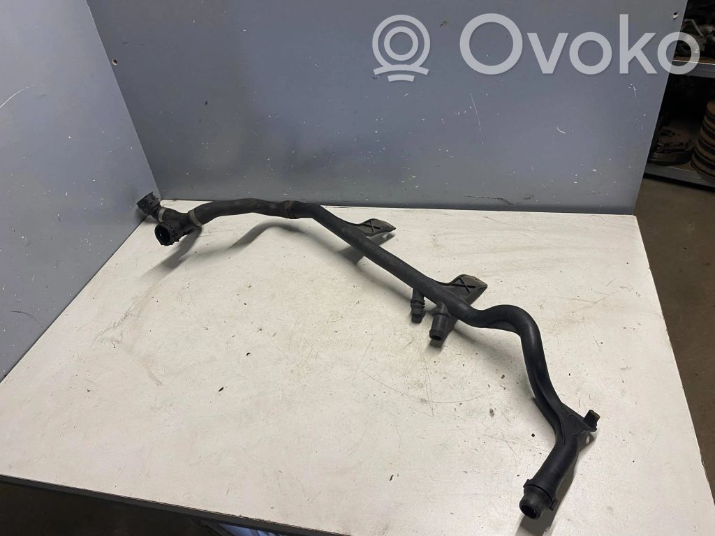 BMW 1 E81 E87 Caurulīte (-es) / šļūtene (-es) 